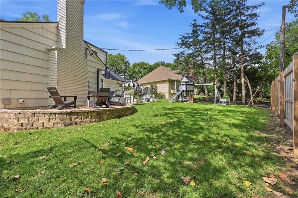 1007 W 113 Terrace — photo 47