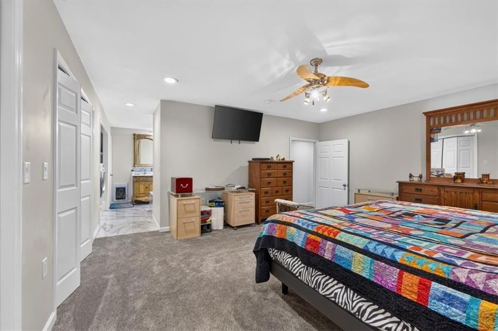 26025 Metcalf Road — photo 36