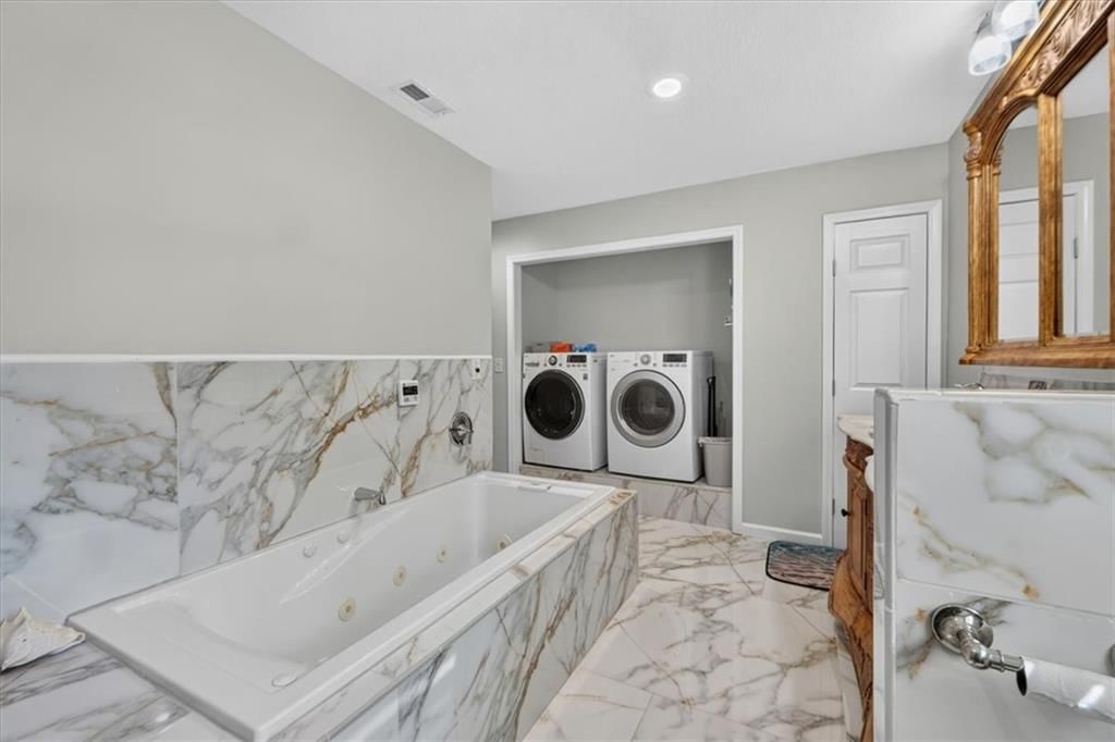 26025 Metcalf Road — photo 41