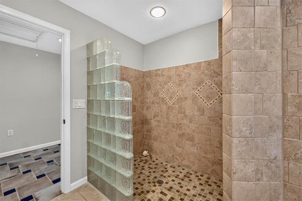 26025 Metcalf Road — photo 49