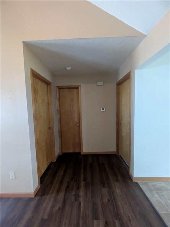 306 S 4th Street — photo 7