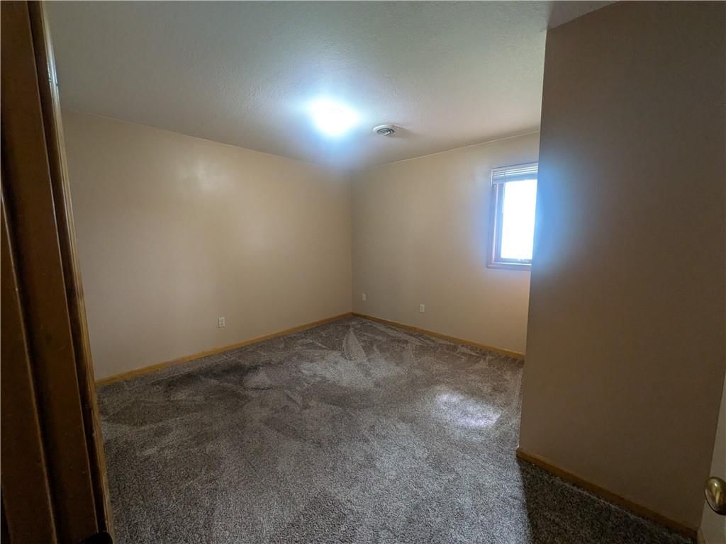 306 S 4th Street — photo 21