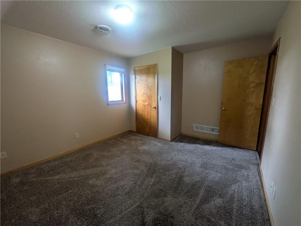 306 S 4th Street — photo 22
