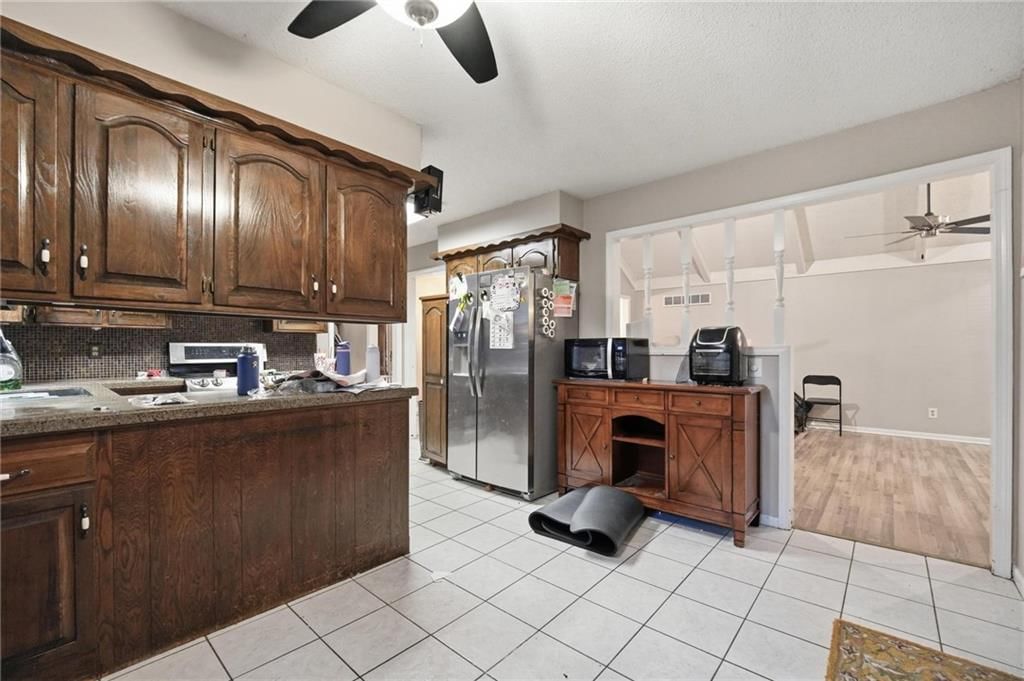 1405 SW 23rd Street — photo 10