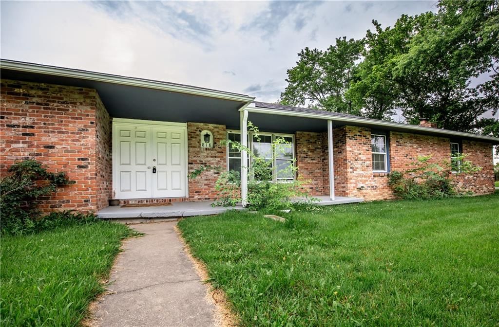 818 Sycamore Street — photo 3
