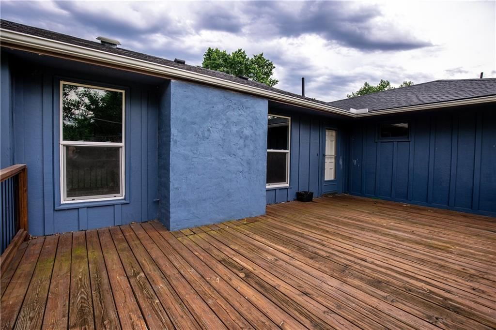 818 Sycamore Street — photo 34