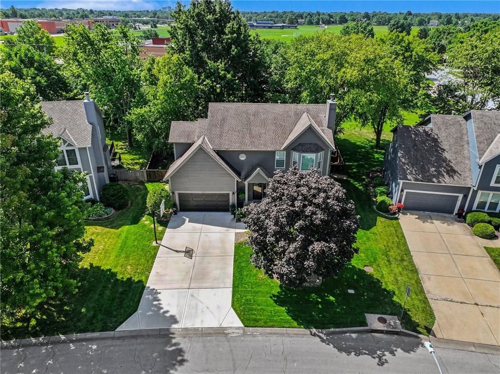 15249 W 139th Terrace — photo 37