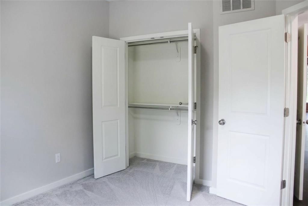 12908 W 93rd Street — photo 5