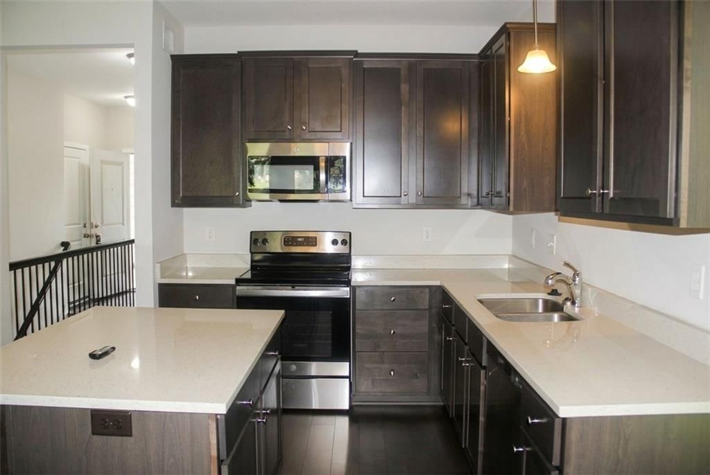12908 W 93rd Street — photo 10