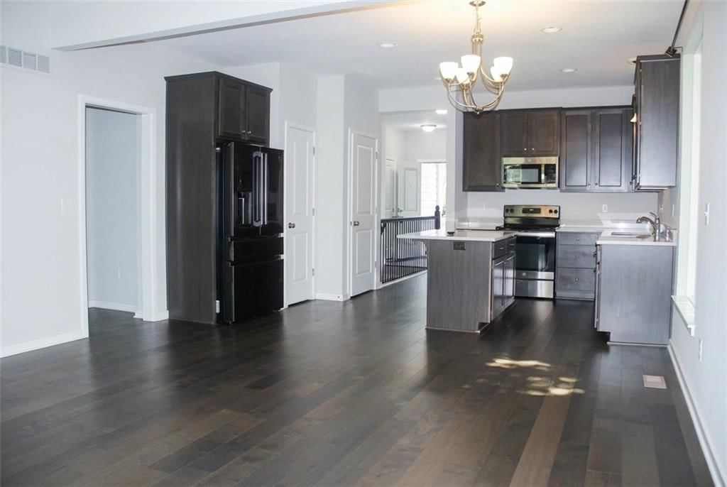 12908 W 93rd Street — photo 16