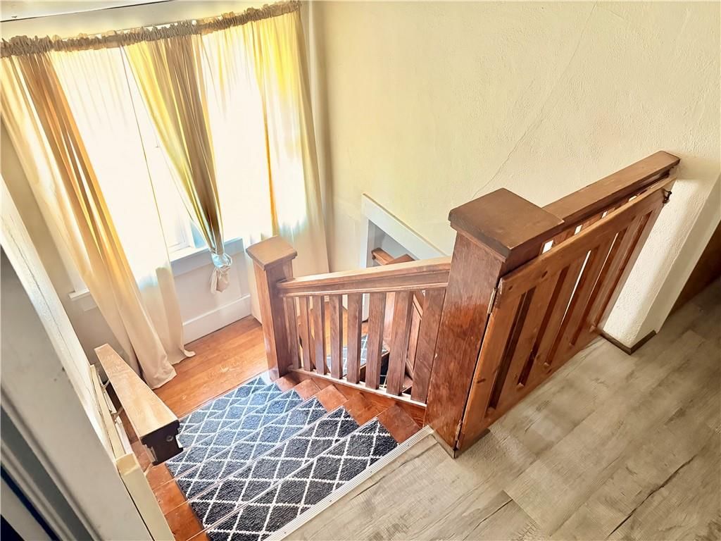 310 N Broadway Street — photo 18