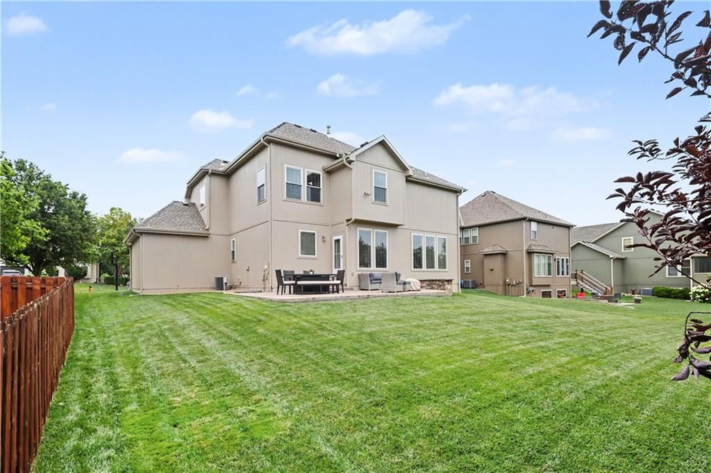 22504 W 55th Terrace — photo 35
