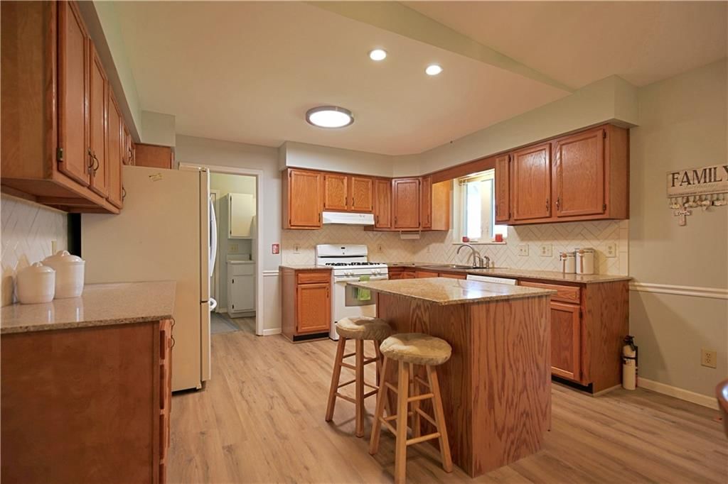13519 Crowley Road — photo 8