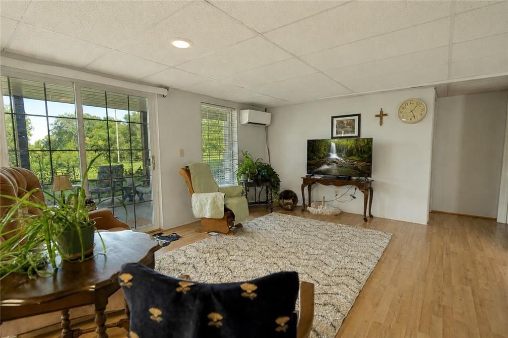 13519 Crowley Road — photo 33