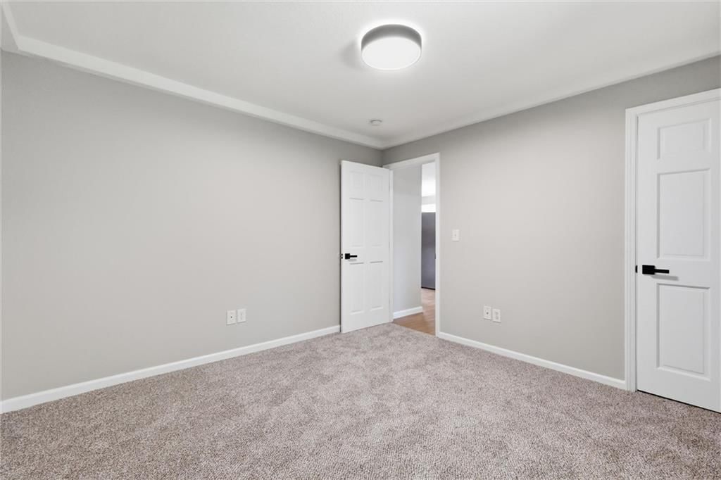 3002 N 121 Terrace — photo 14