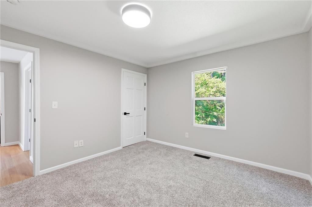 3002 N 121 Terrace — photo 15