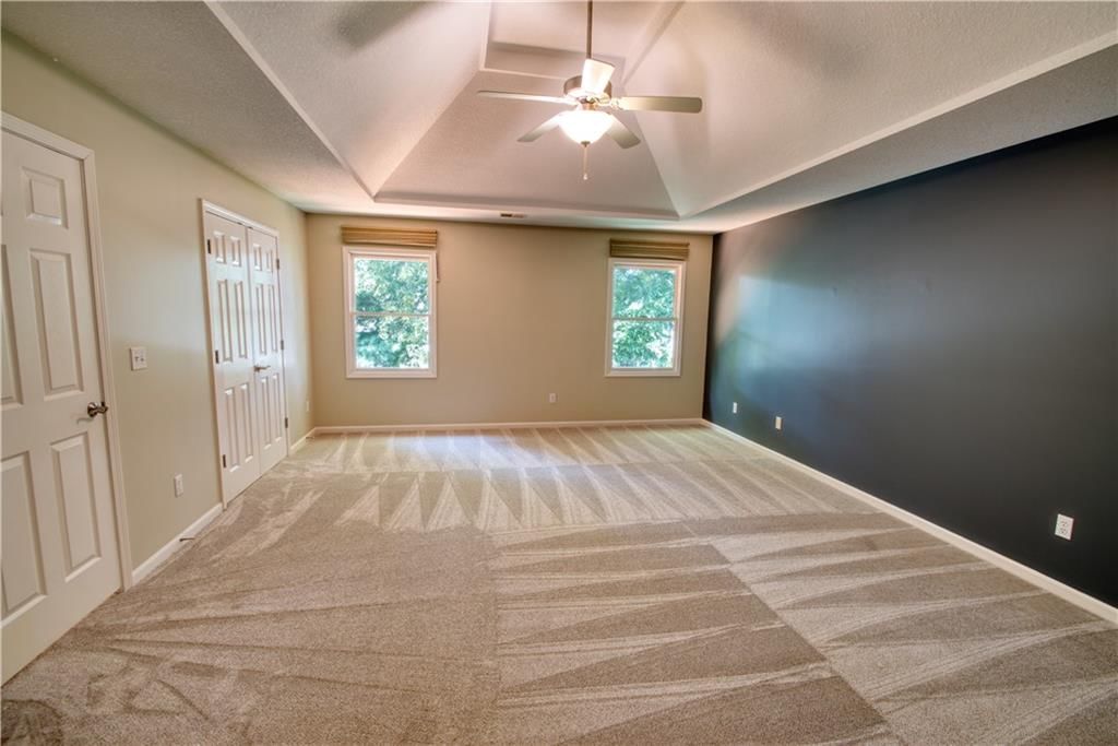 7704 N Shannon Avenue — photo 14