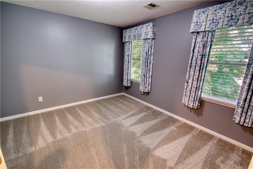 7704 N Shannon Avenue — photo 17