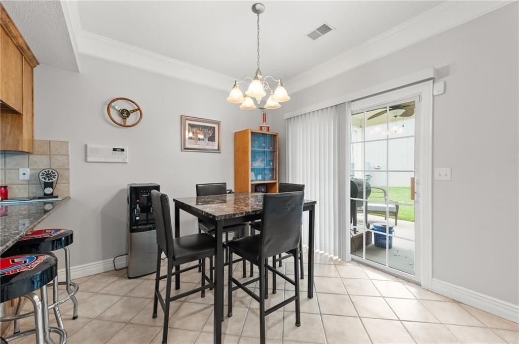 2701 NE Sonora Valley Drive — photo 10