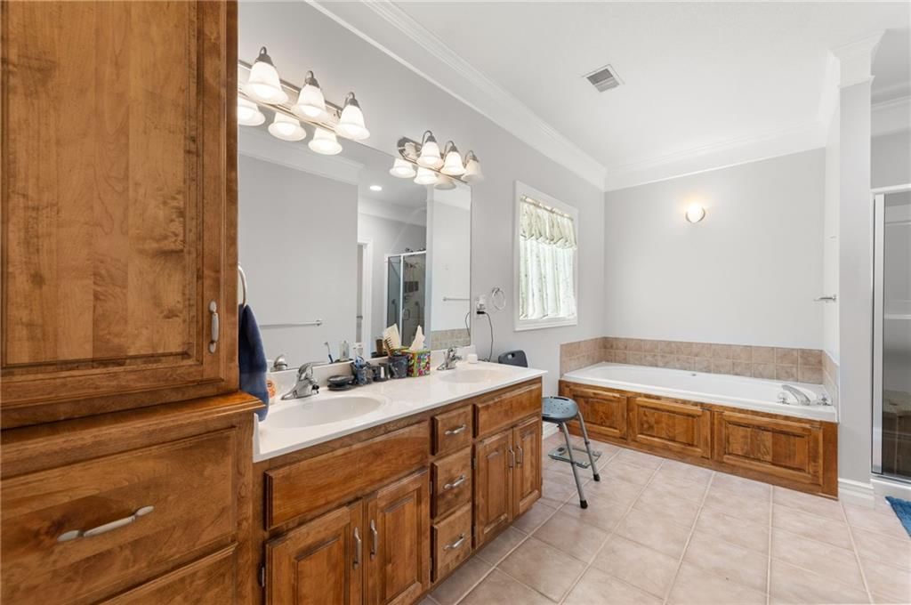 2701 NE Sonora Valley Drive — photo 19