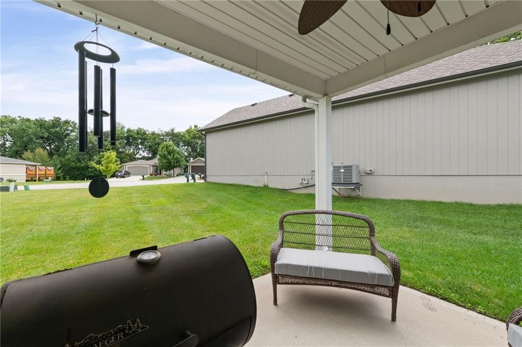 2701 NE Sonora Valley Drive — photo 25