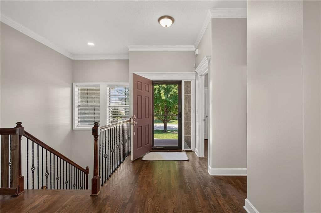 Photo 10 of 46 - 18425 W 193 Terrace, Spring Hill, KS 66083