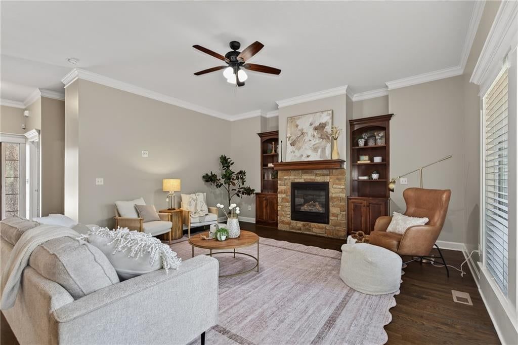 Photo 15 of 46 - 18425 W 193 Terrace, Spring Hill, KS 66083
