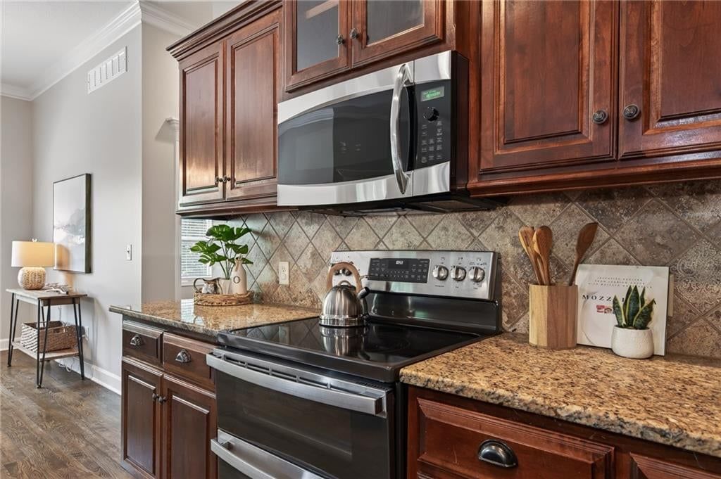 Photo 24 of 46 - 18425 W 193 Terrace, Spring Hill, KS 66083