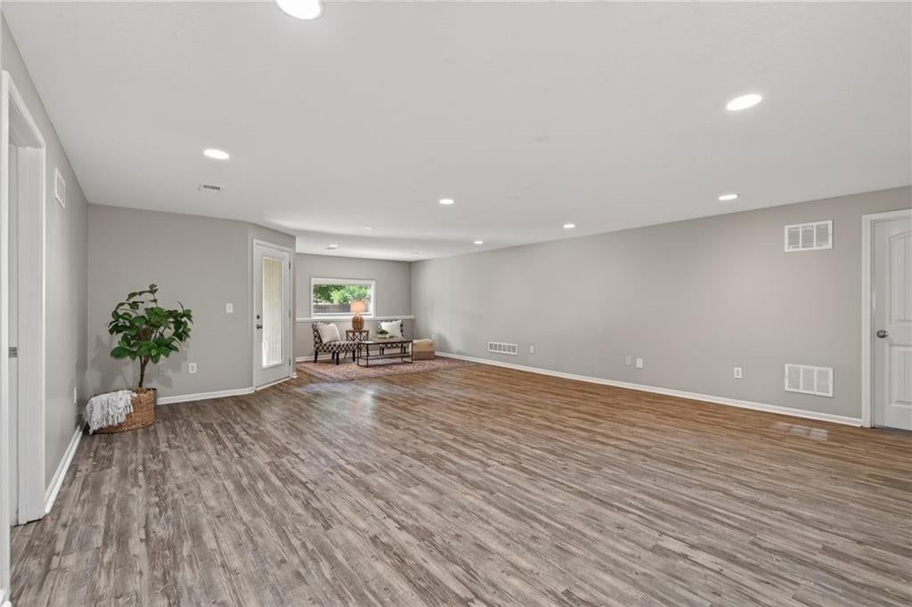 Photo 43 of 46 - 18425 W 193 Terrace, Spring Hill, KS 66083