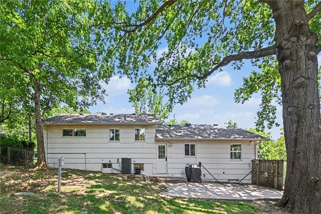 5808 NW Hutson Road — photo 30