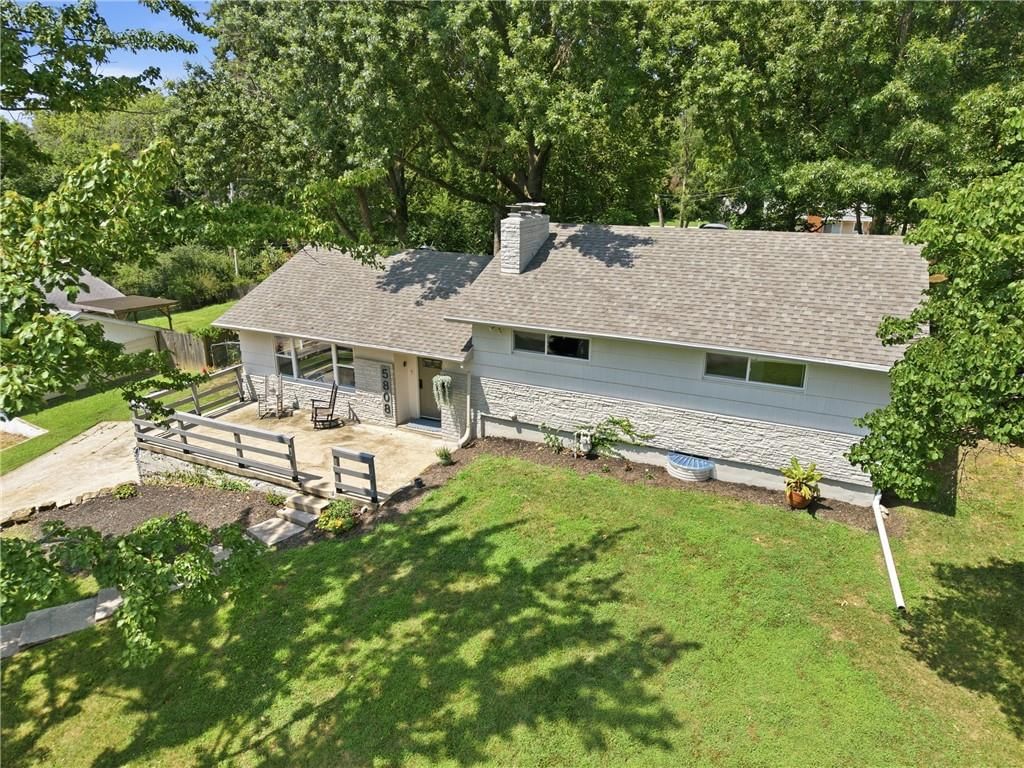 5808 NW Hutson Road — photo 41