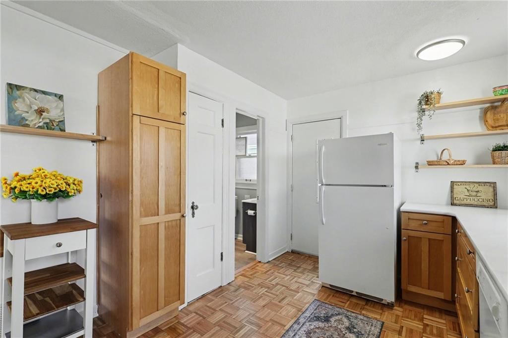 7234 Baltimore Street — photo 16