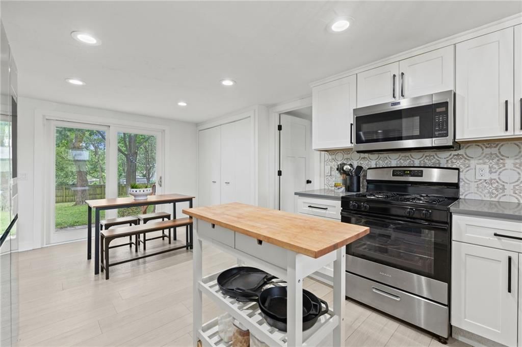 3003 E 171st Street — photo 10