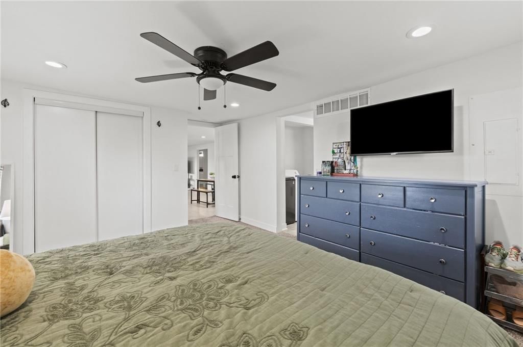 3003 E 171st Street — photo 13
