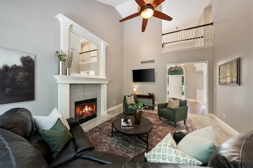 8517 N Barberry Avenue — photo 7