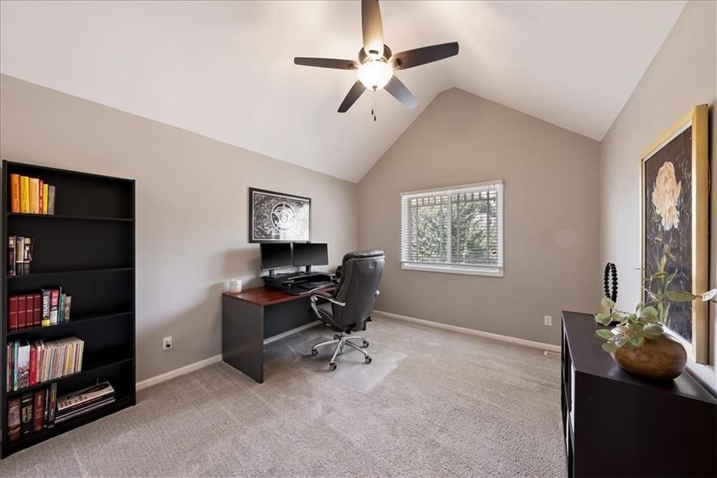 8517 N Barberry Avenue — photo 22