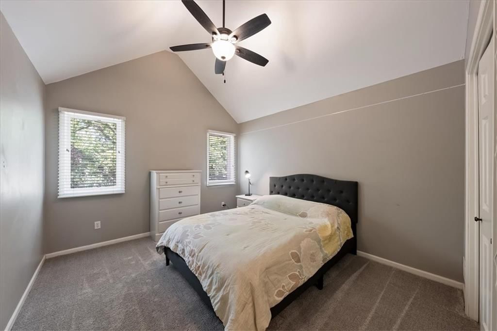 8517 N Barberry Avenue — photo 25