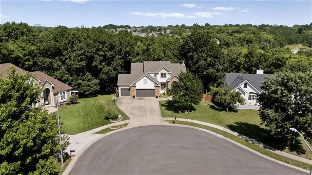 8517 N Barberry Avenue — photo 37