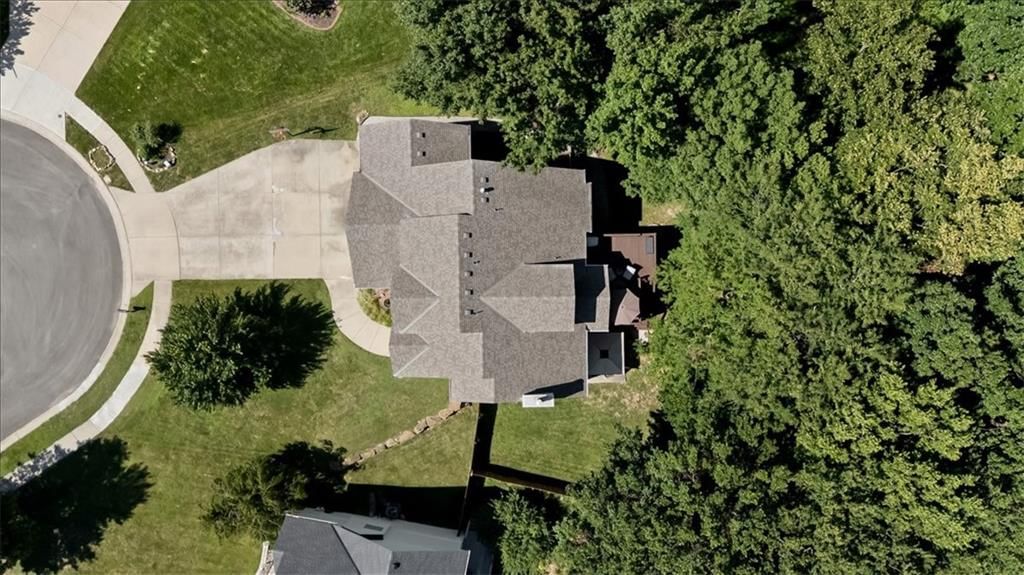 8517 N Barberry Avenue — photo 38