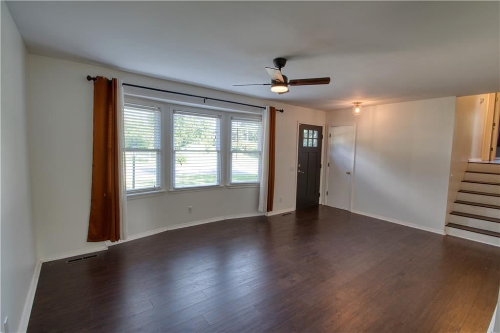 8938 Knox Lane — photo 5