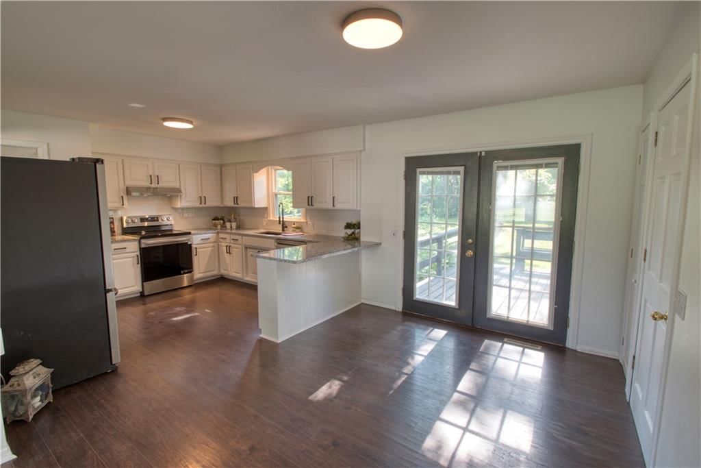8938 Knox Lane — photo 6