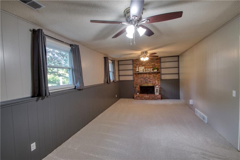 8938 Knox Lane — photo 13