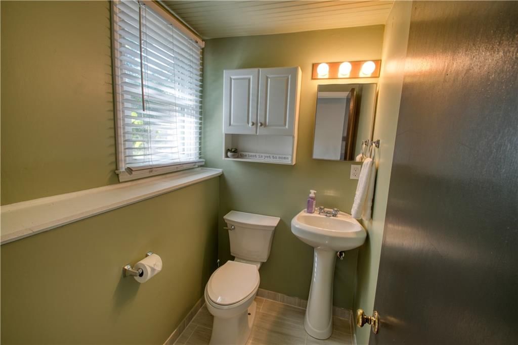 8938 Knox Lane — photo 16