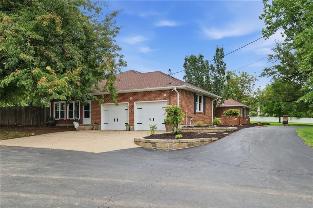 12444 Leavenworth Road — photo 7