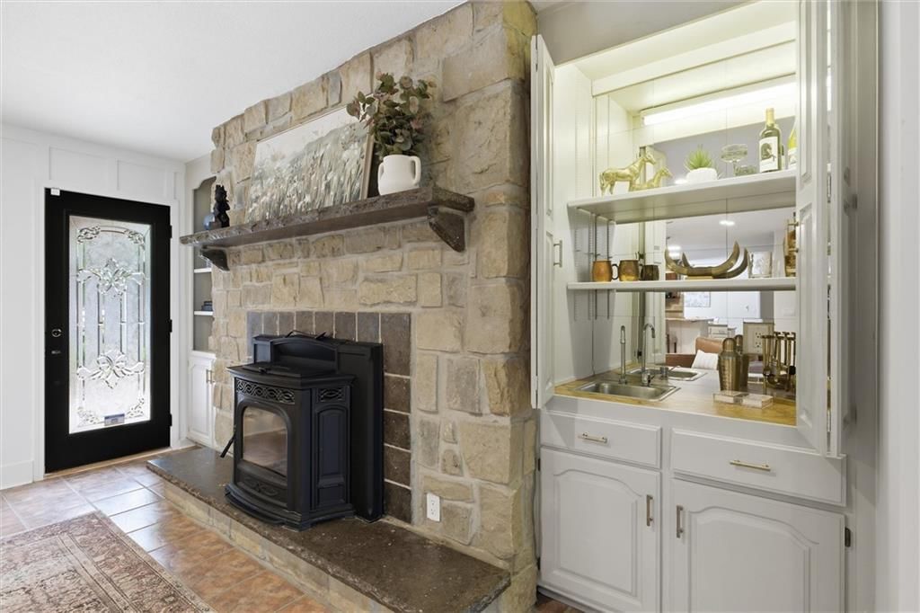 12444 Leavenworth Road — photo 21