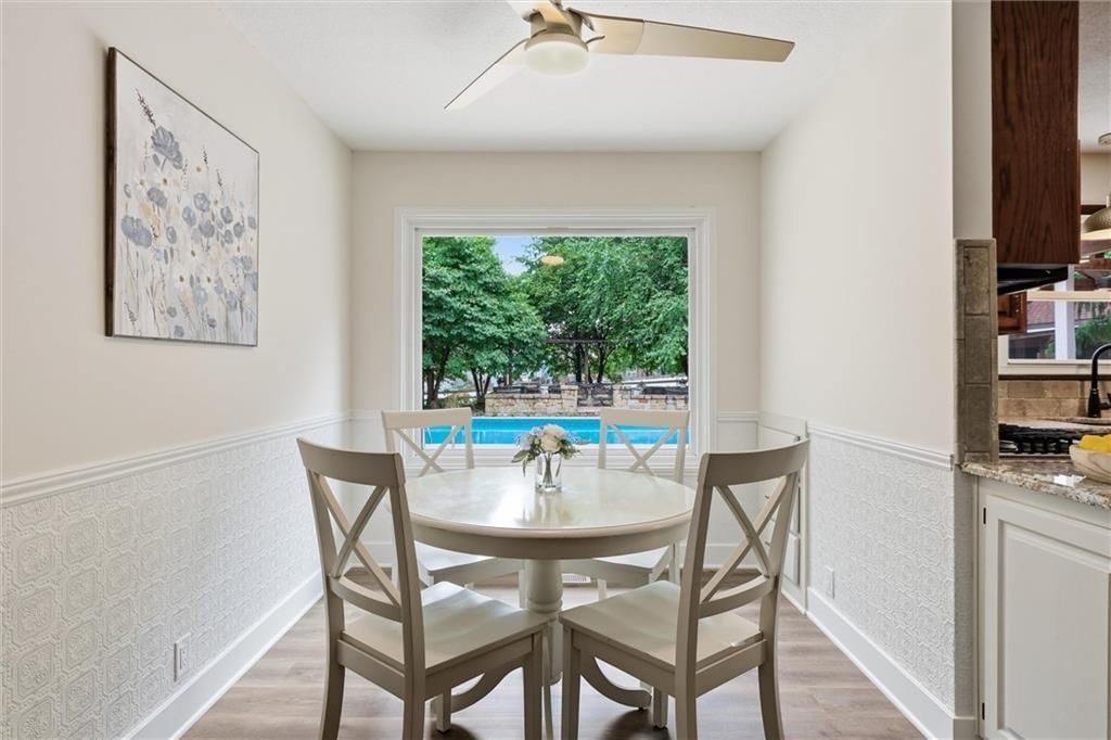 12444 Leavenworth Road — photo 30