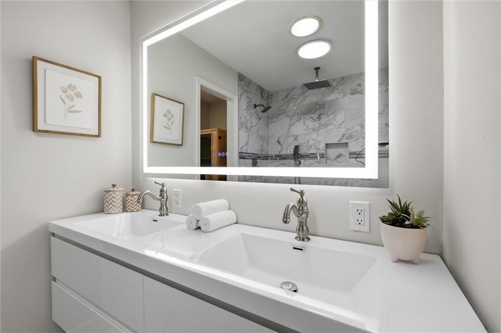 12444 Leavenworth Road — photo 36