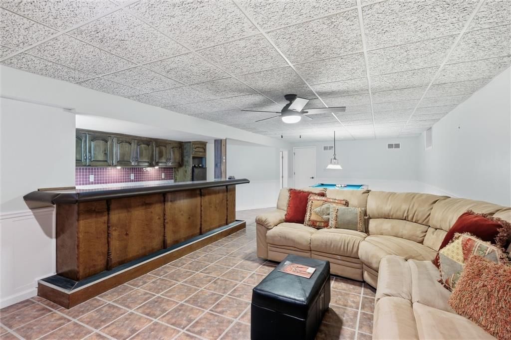 12444 Leavenworth Road — photo 46