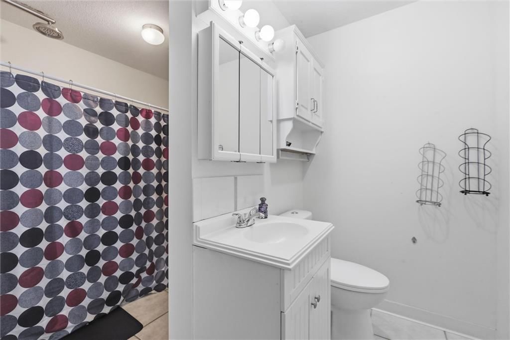 12444 Leavenworth Road — photo 63