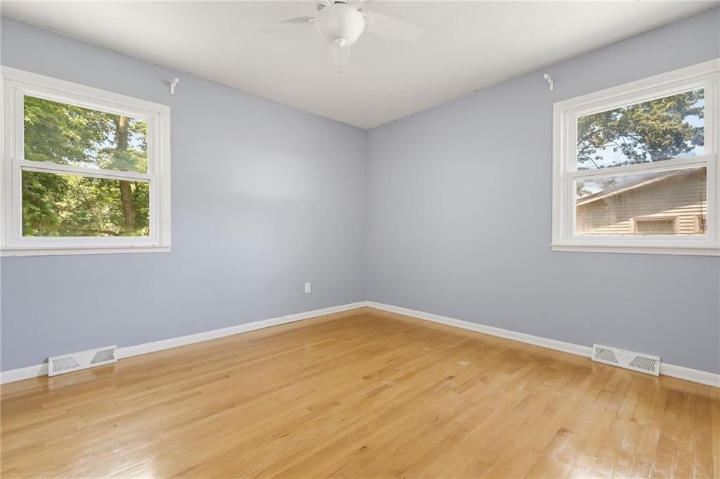1105 Lake Manor Drive — photo 10